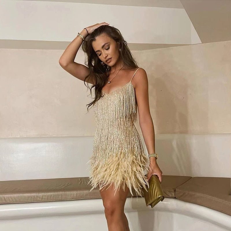 https://cdn.shopify.com/s/files/1/0811/5545/7372/files/Bambi-jurk-Stijlvolle-cocktailjurk-Boetiek-Moda-5.jpg?v=1746171575