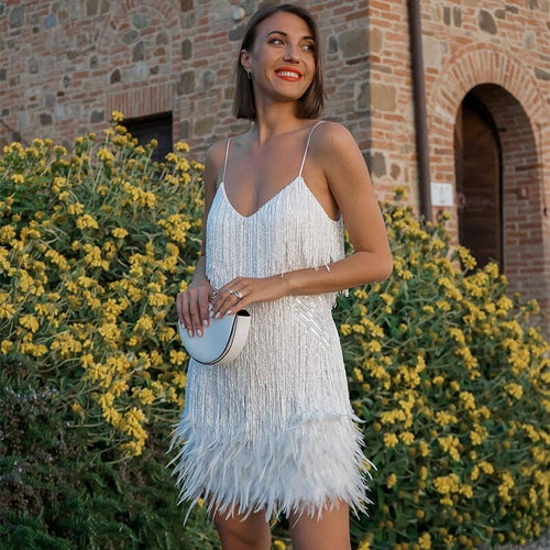 https://cdn.shopify.com/s/files/1/0811/5545/7372/files/Bambi-jurk-Stijlvolle-cocktailjurk-Boetiek-Moda.jpg?v=1746171056