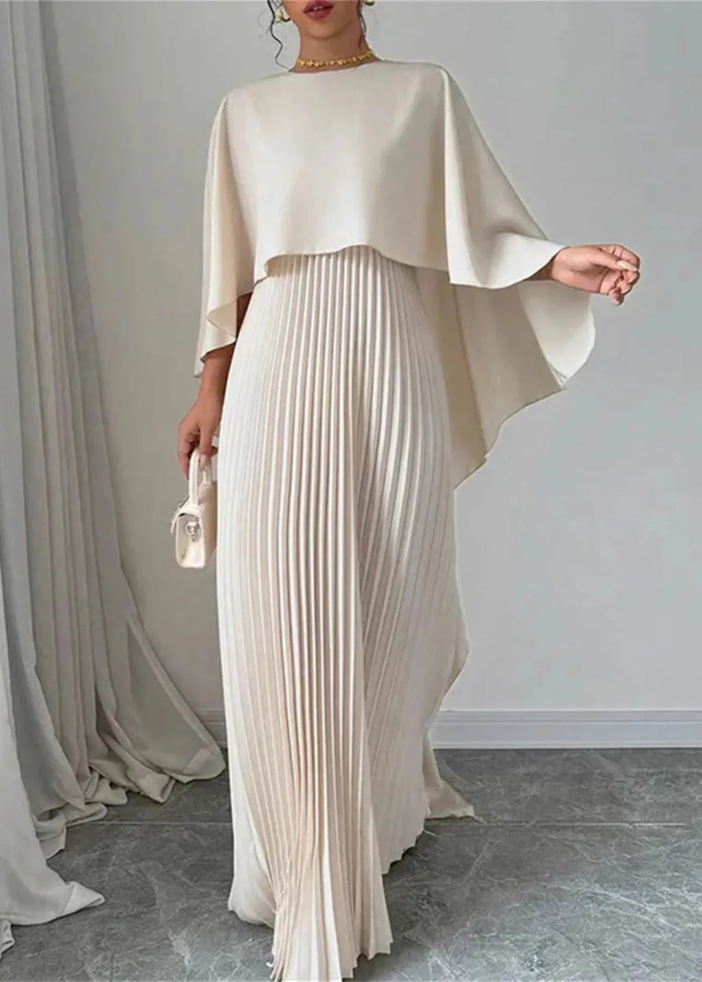 The Hills Nashville Makayla Women's Pleated Cape Maxi Dress