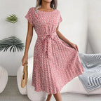 https://cdn.shopify.com/s/files/1/0811/5545/7372/files/Dames-Lente-Zomer-Korte-Mouw-Hoge-Taille-Chique-Jurk-Mode-Bloemen-Geplooid-Een-Lijn-Lange-Jurk_jpeg_640x640_jpeg.webp?v=1746181162