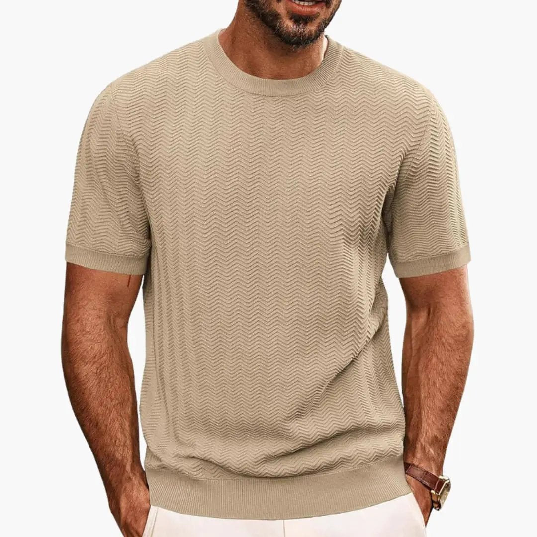 https://cdn.shopify.com/s/files/1/0980/8547/0533/files/Men_sCrewNeckT-ShirtwithTexturedSurface_4.jpg?v=1777384580