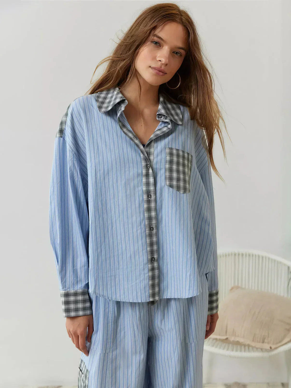 https://cdn.shopify.com/s/files/1/0811/5545/7372/files/Pyjamablauw.webp?v=1755839363
