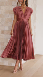 https://cdn.shopify.com/s/files/1/0868/7468/5776/files/TH01422-Rose-Red_3_53fbe1a1-51c4-4a01-9d47-cf19a5266e20.jpg?v=1741455567
