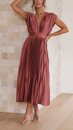 https://cdn.shopify.com/s/files/1/0868/7468/5776/files/TH01422-Rose-Red_4_139766eb-9be7-4ad3-a0c6-0b0a078061c7.jpg?v=1741455568