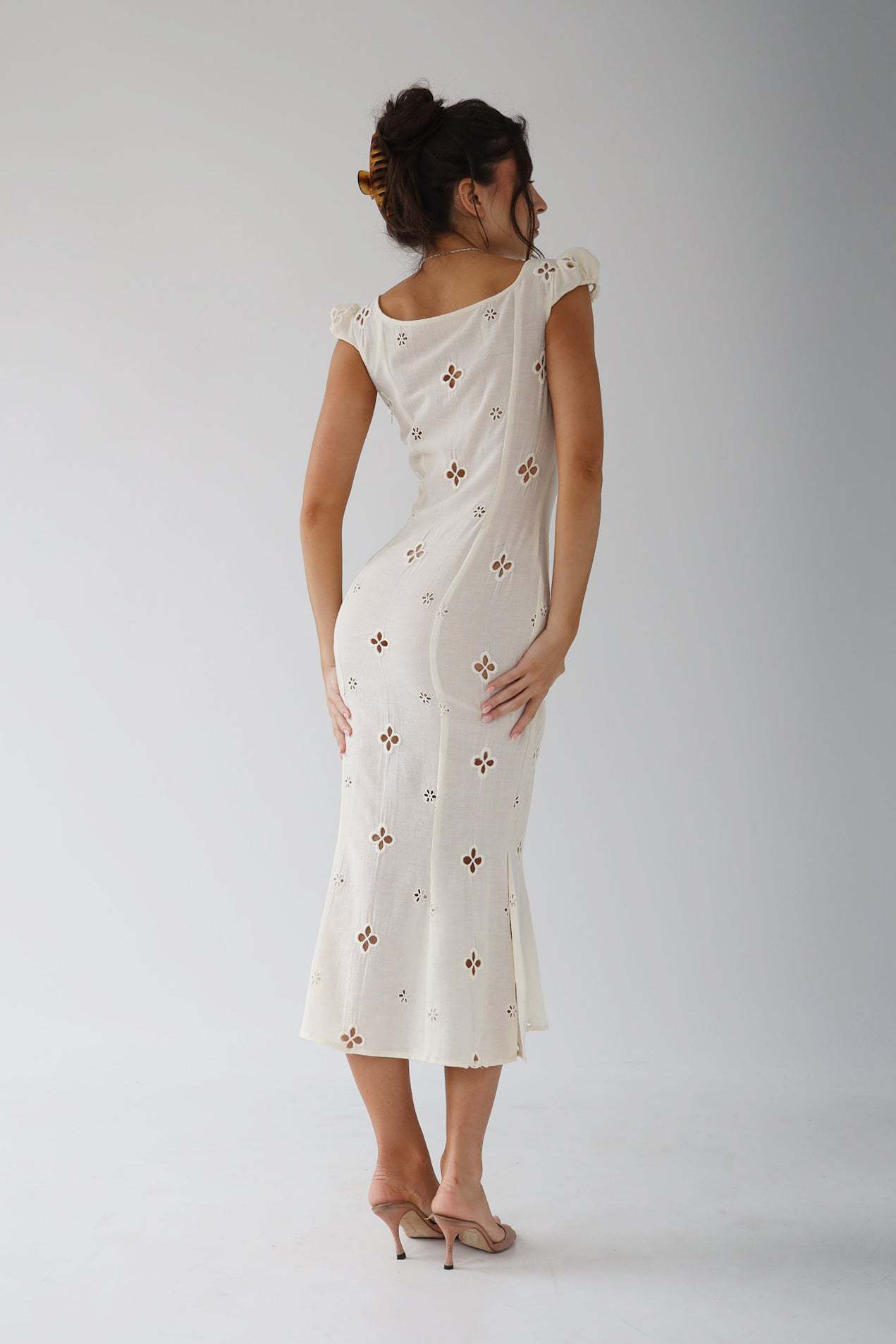 The Hills Nashville Brooklyn Women's Fitted Mermaid Wedding Guest Dress