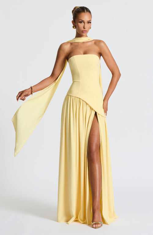 https://cdn.shopify.com/s/files/1/0811/5545/7372/files/maliyah-maxi-dress-lemon-dress-xs-babyboo-fashion-1154263792.jpg?v=1747667034