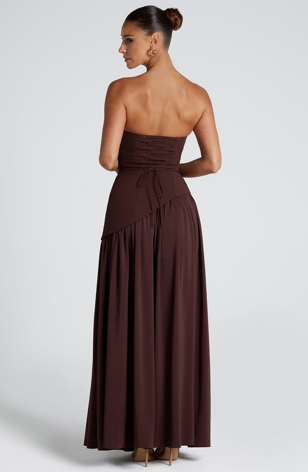 https://cdn.shopify.com/s/files/1/0811/5545/7372/files/maliyah-maxi-dress-plum-brown-dress-babyboo-fashion-1122207134.jpg?v=1747667033
